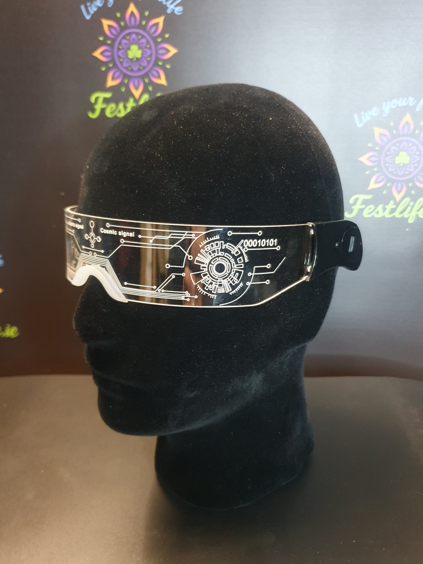 Futuristic LED Light-Up Visor Glasses – 7 Color Glow | Rave, Festival & Party Eyewear
