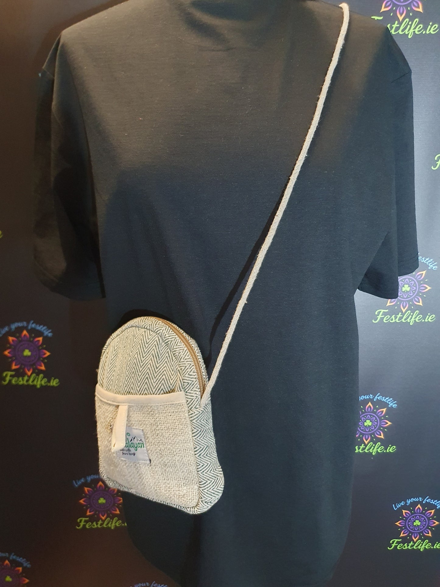 Mobile Hemp Bag with String Handle (Random Colours)