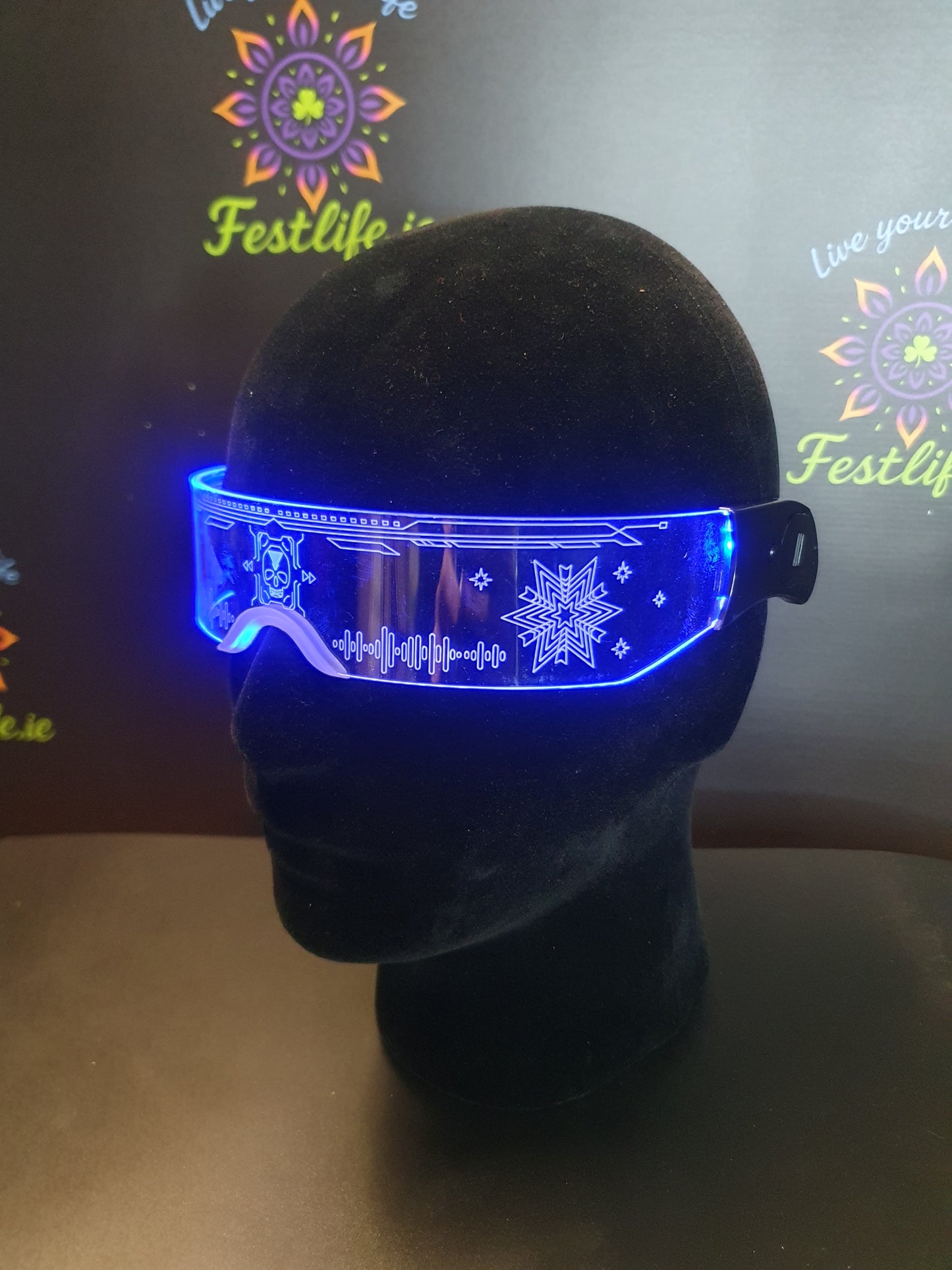 Futuristic LED Light-Up Visor Glasses – 7 Color Glow | Rave, Festival & Party Eyewear