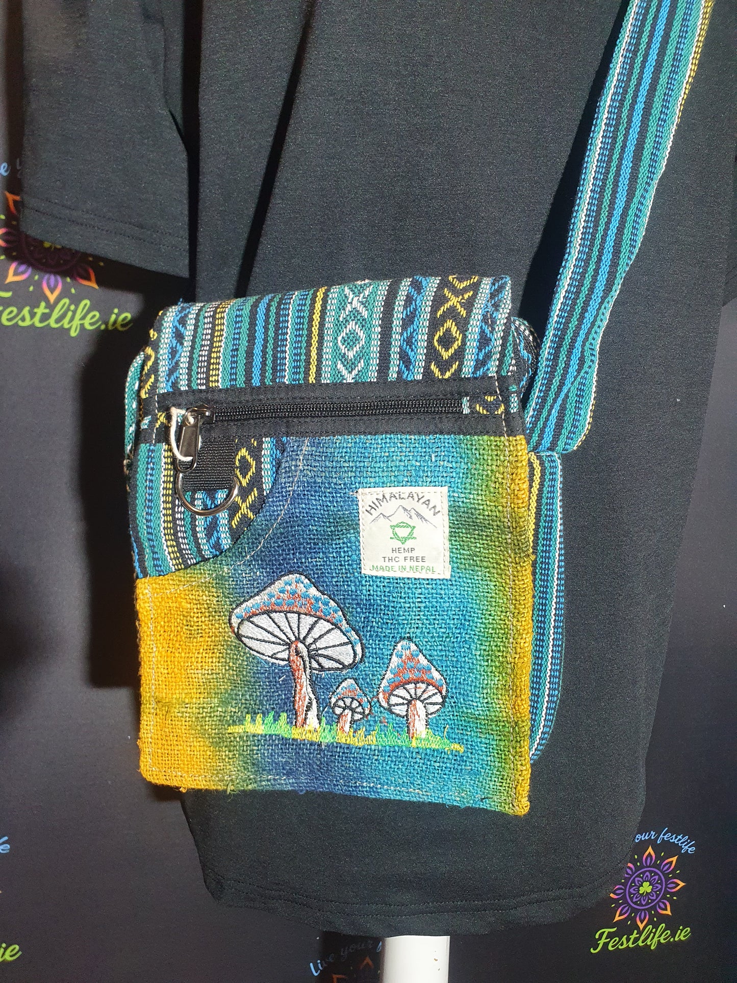 Handmade Hemp Bag - Mushroom Embroidery - Green