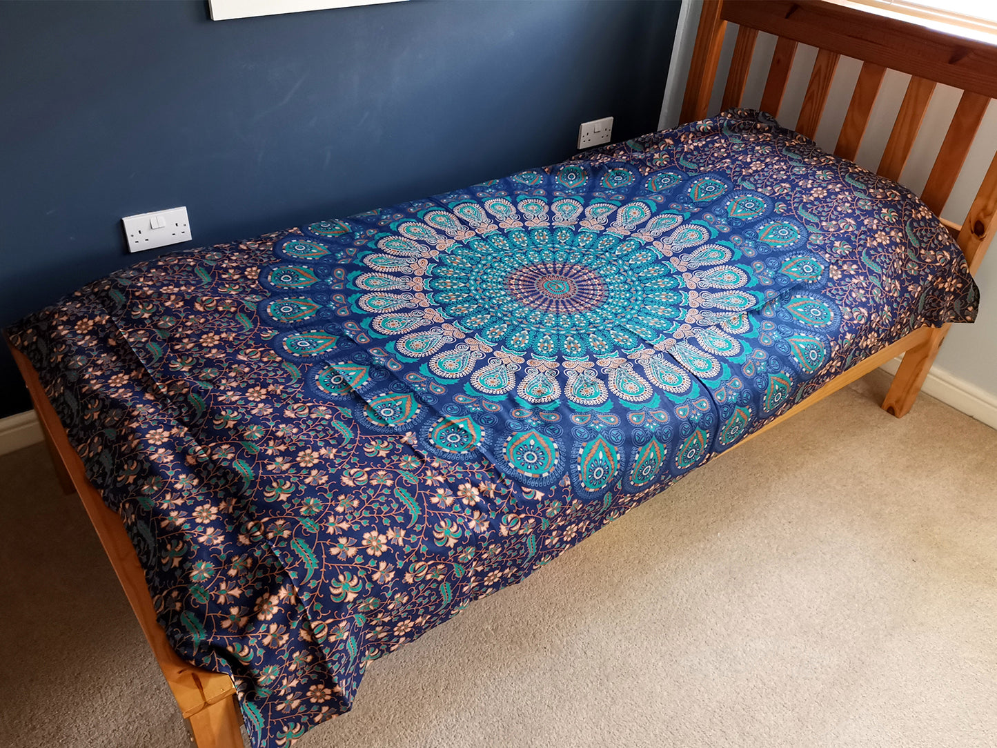 Single Cotton Bedspread + Wall Hanging – Classic Mandala (blue)