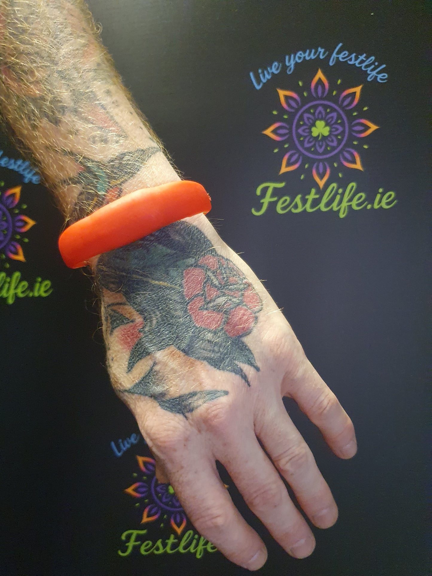 Light it up! LED Festival Bracelets - 6 Colours